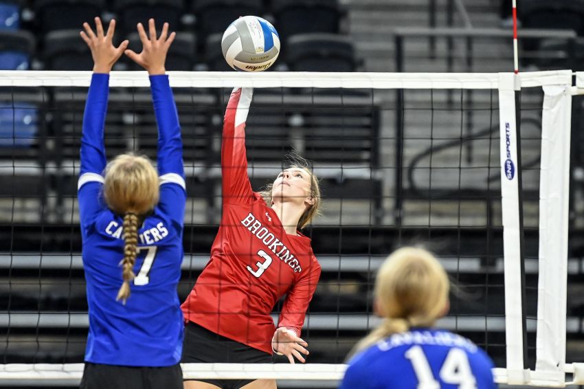 Sept. 9 Volleyball Roundup - Brookings, Stevens win championships at Rapid City Invitational 
